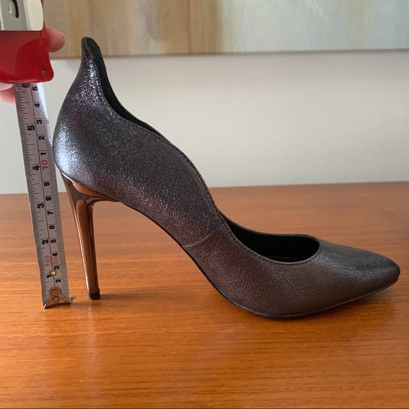 Aldo Metallic Pumps - Picture 5 of 7